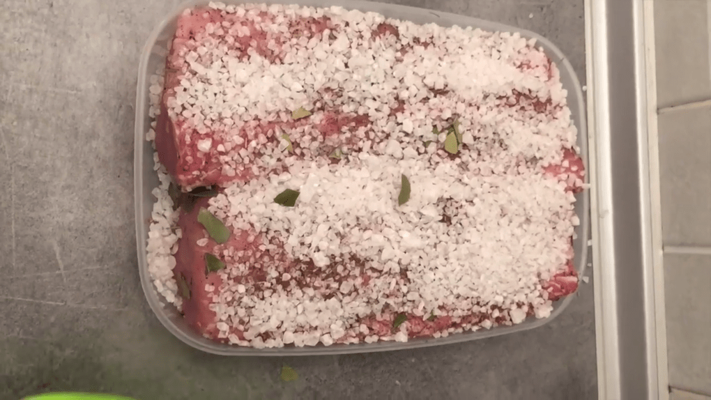 Nasolené bravčové mäso – skvelá náhrada za šunku alebo Prosciutto
