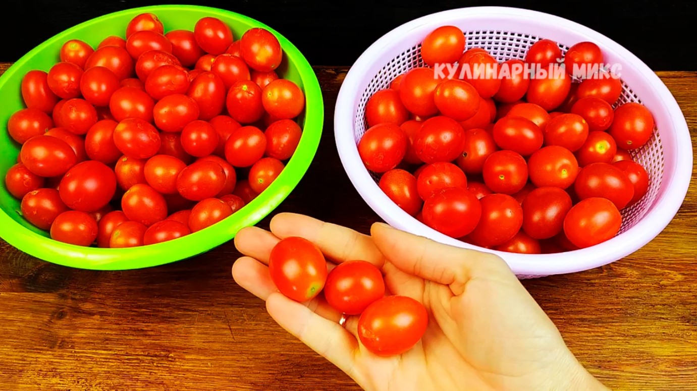 Natrafila som na nový recept na zber paradajok na zimu: bez konzervácie, bez mrazenia, bez varenia a sterilizácie (zdieľam)